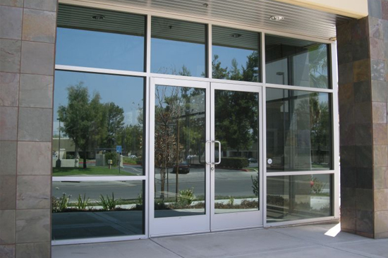 Lakewood-commercial-door-repair